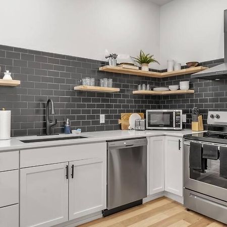 水牛城Carriage House Loft - King Bed And Garage Parking公寓 外观 照片