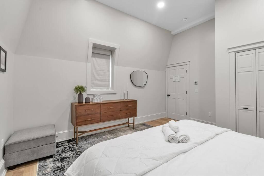 水牛城Carriage House Loft - King Bed And Garage Parking公寓 外观 照片
